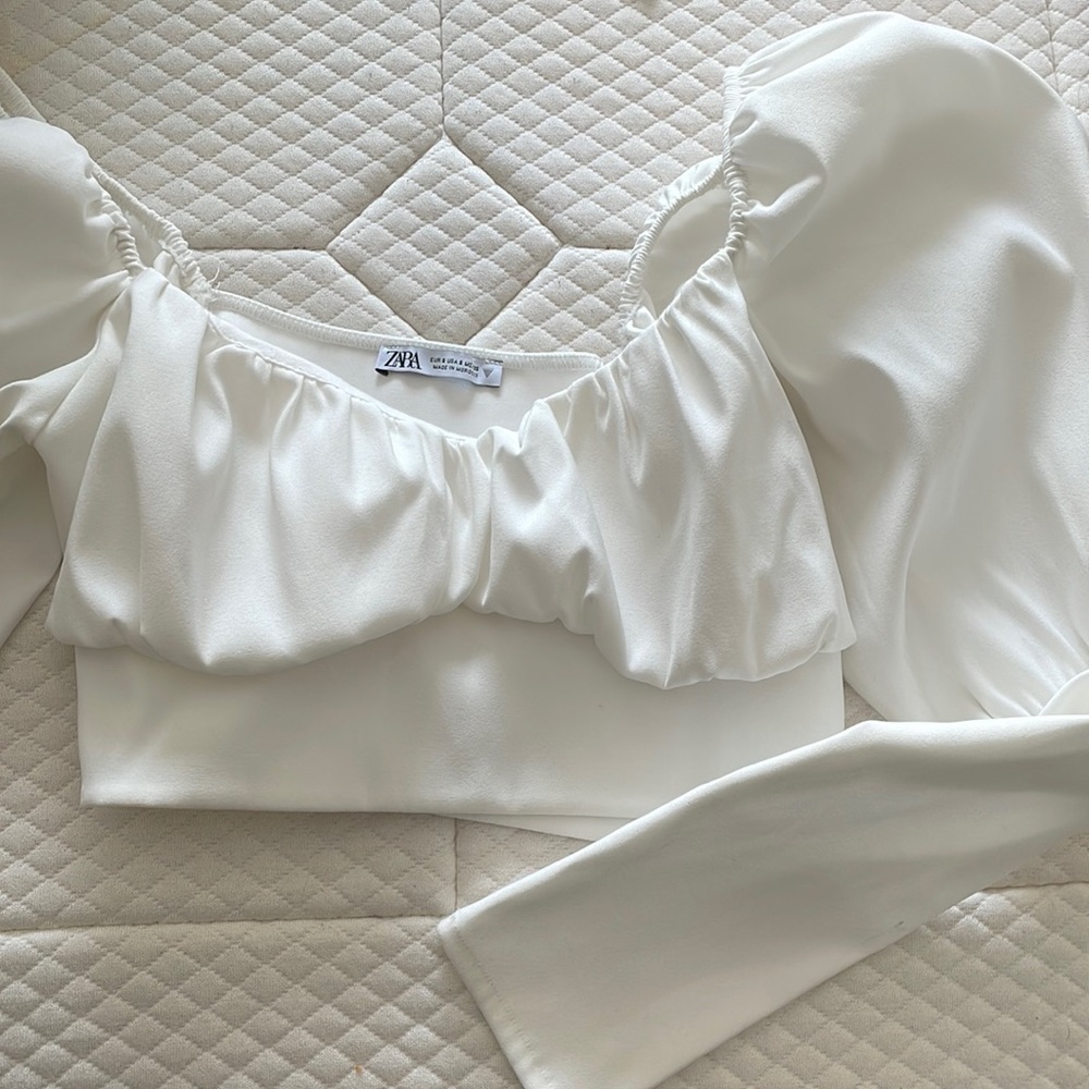 Zara white long sleeve top— size S
